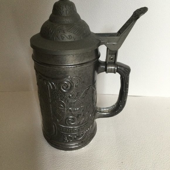 German Ein Prosit Der Gemutlichkeit Molded Glass Plastic Lid Beer Steins - Picture 3 of 5